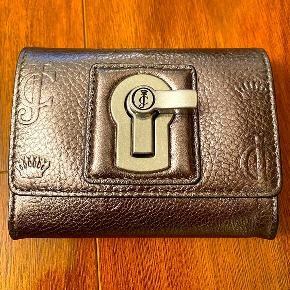 Juicy Couture Handbags - NEW Juicy Couture Lock Wallet